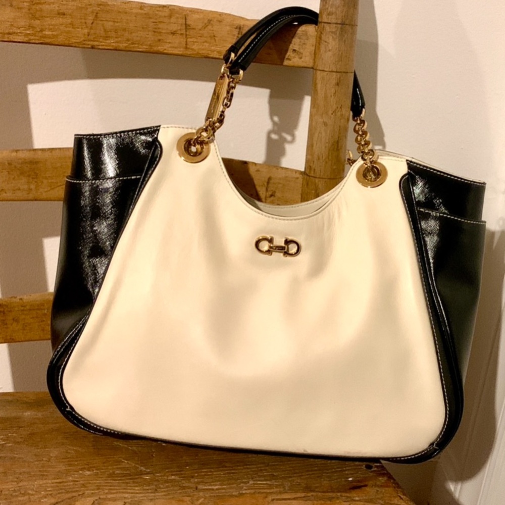 Salvatore Ferragamo Gancini Betulla Leather Shoulder Bag